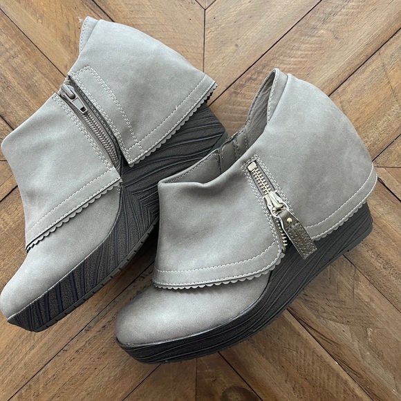 Dr. Scholl's Shoes - Dr. Scholl’s Comfort Wedges